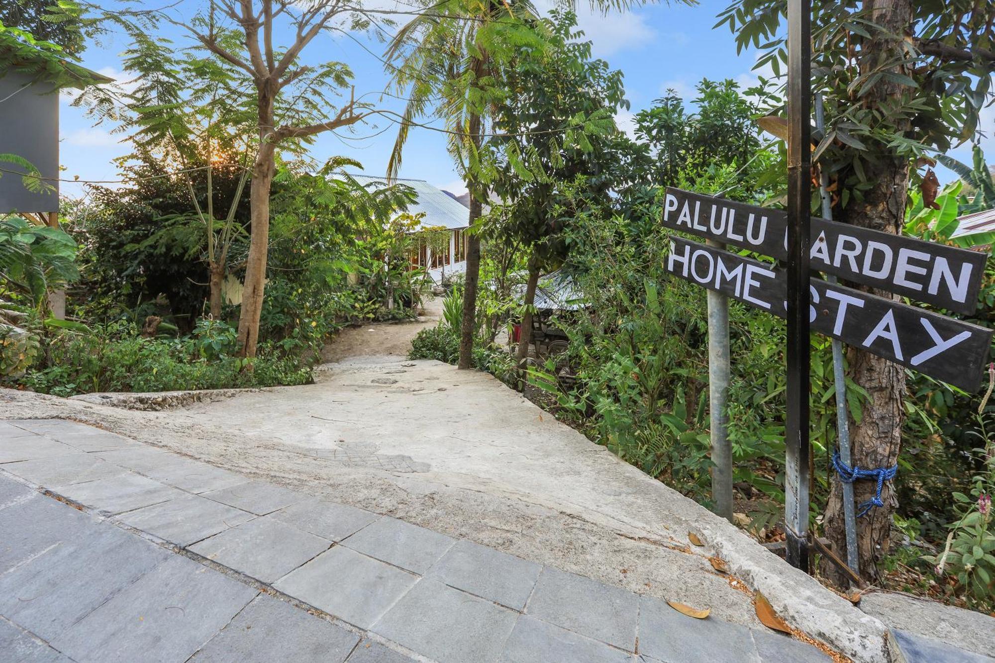 Palulu Garden Homestay ラブハン・バジョ エクステリア 写真